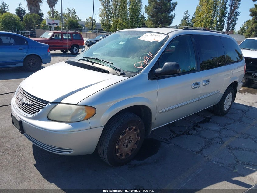 2003 Chrysler Town & Country silver van gasoline 2C4GP24R63R289717 photo #3