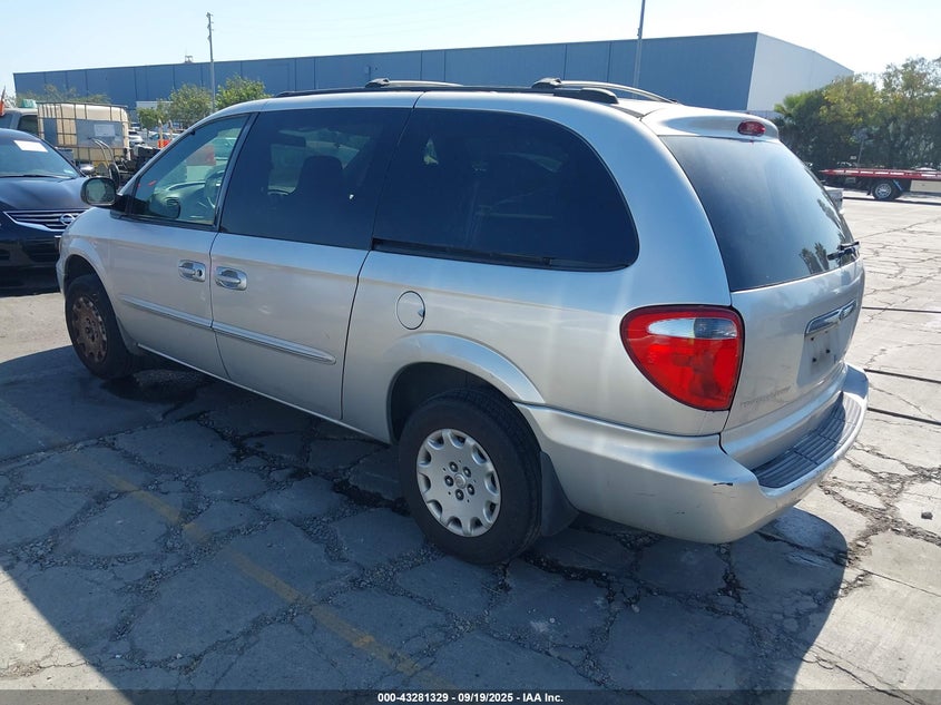 2003 Chrysler Town & Country silver van gasoline 2C4GP24R63R289717 photo #4