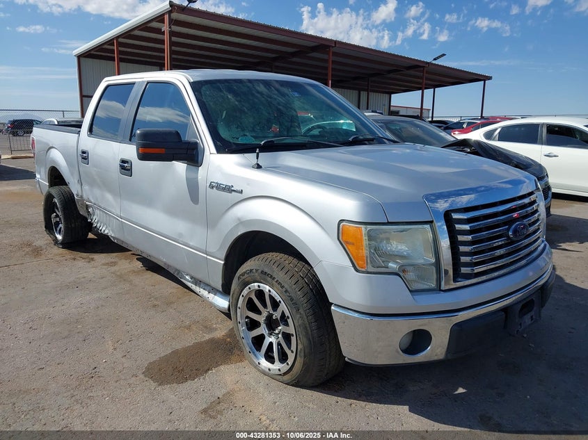 FORD F-150 XLT