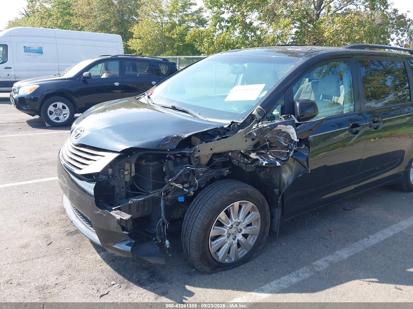 2013 Toyota Sienna Xle 7 Passenger VIN: 5TDDK3DC2DS058664 Lot: 43281359