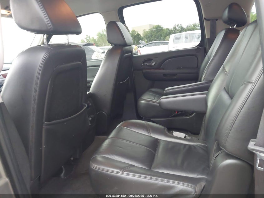 2009 GMC Yukon Xl 1500 Slt2 VIN: 1GKFC36019J105717 Lot: 43281452