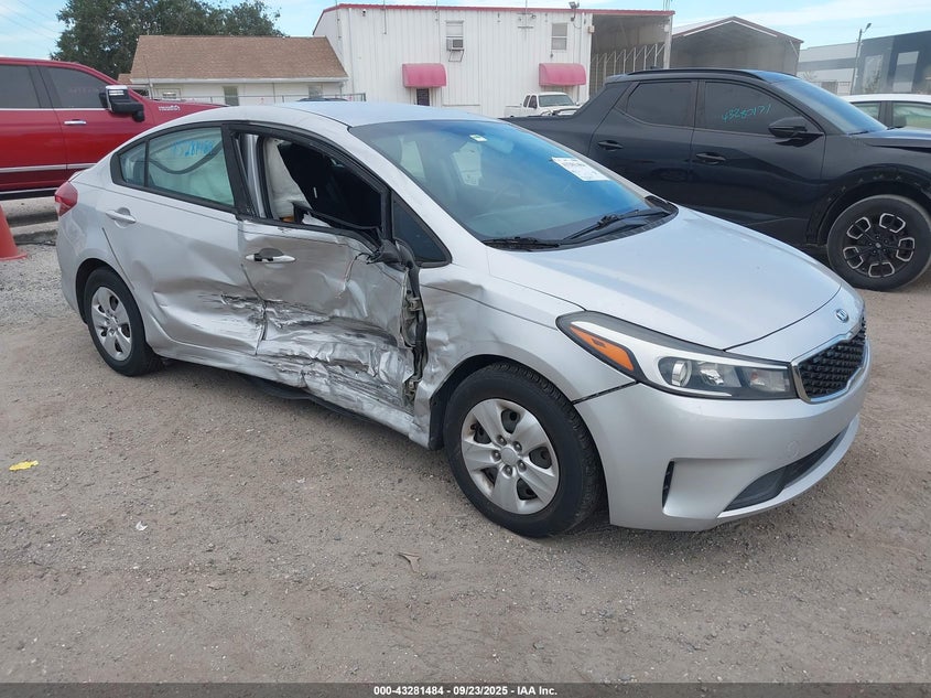 2017 KIA FORTE LX - 3KPFK4A72HE158530