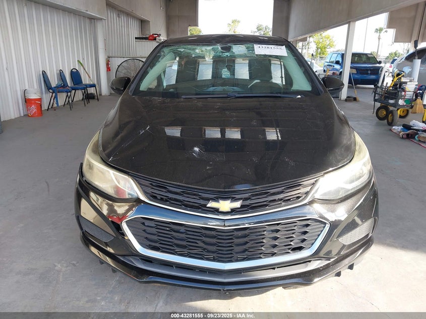 2018 CHEVROLET CRUZE LT AUTO 1G1BE5SM6J7102699
