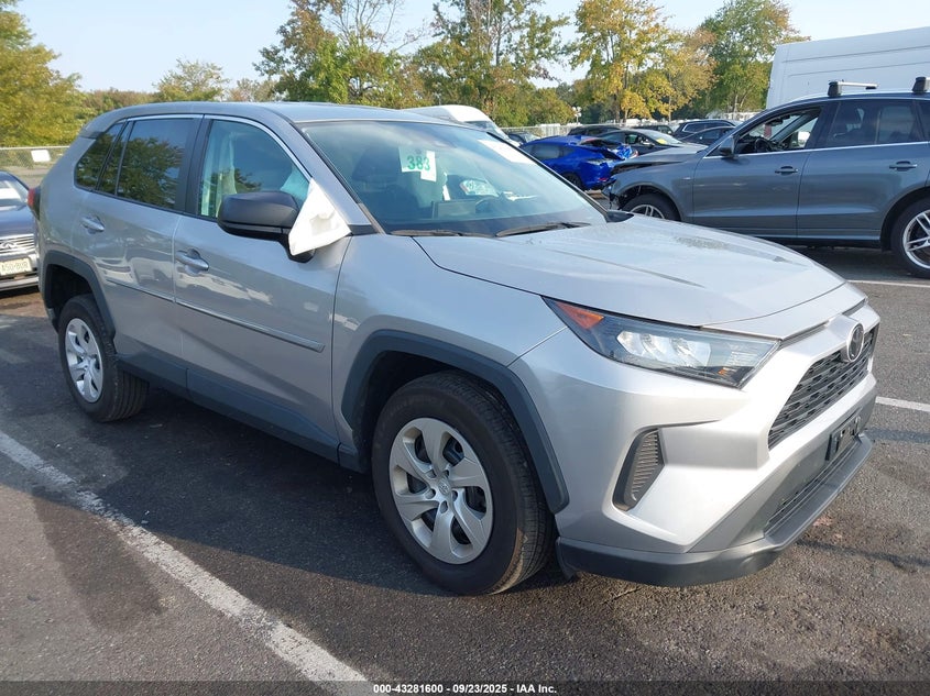 TOYOTA RAV4 LE