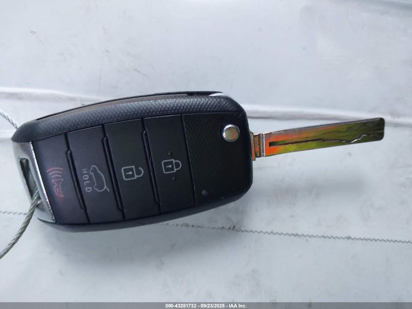 2016 Kia Soul + VIN: KNDJP3A56G7846338 Lot: 43281732