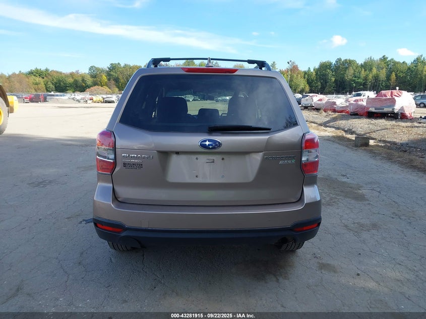 2016 SUBARU FORESTER 2.5I PREMIUM JF2SJAFC4GH501659