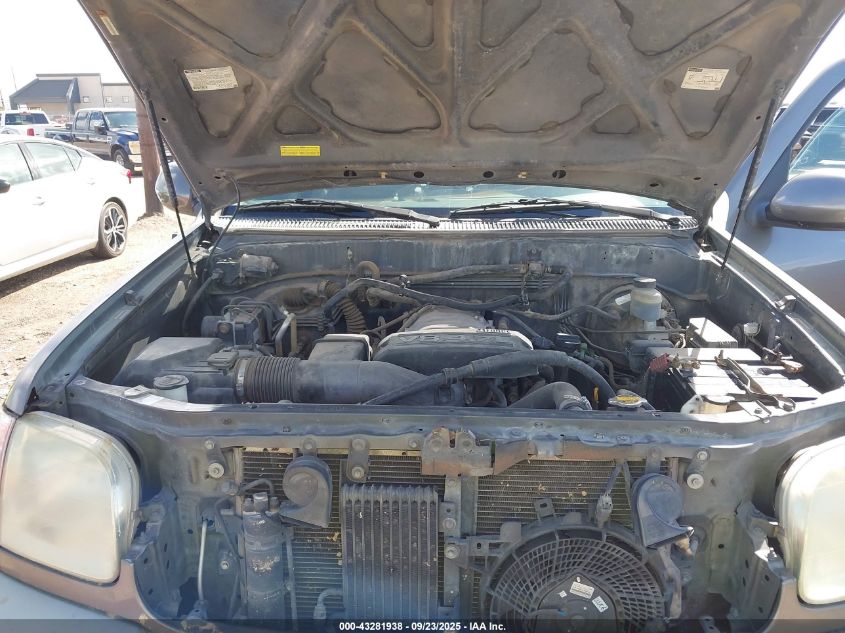 2004 Toyota Sequoia Sr5 V8 VIN: 5TDZT34A64S207949 Lot: 43281938