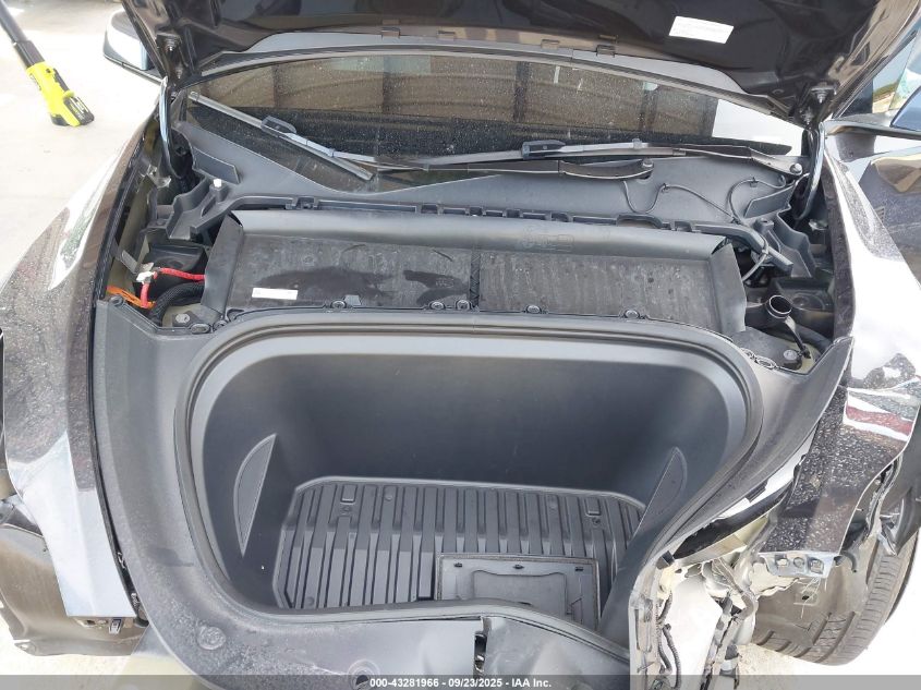 2024 Tesla Model Y VIN: 7SAYGDEDXRF094603 Lot: 43281966