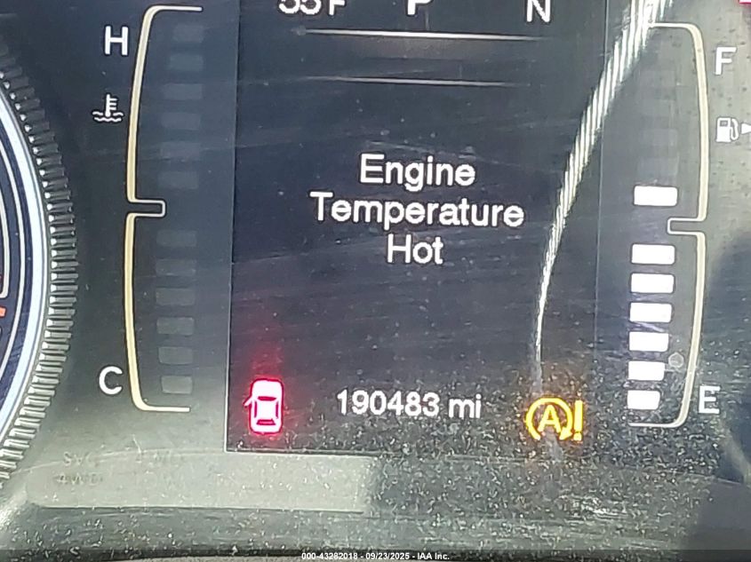 2015 Jeep Cherokee Latitude VIN: 1C4PJMCS6FW639313 Lot: 43282018