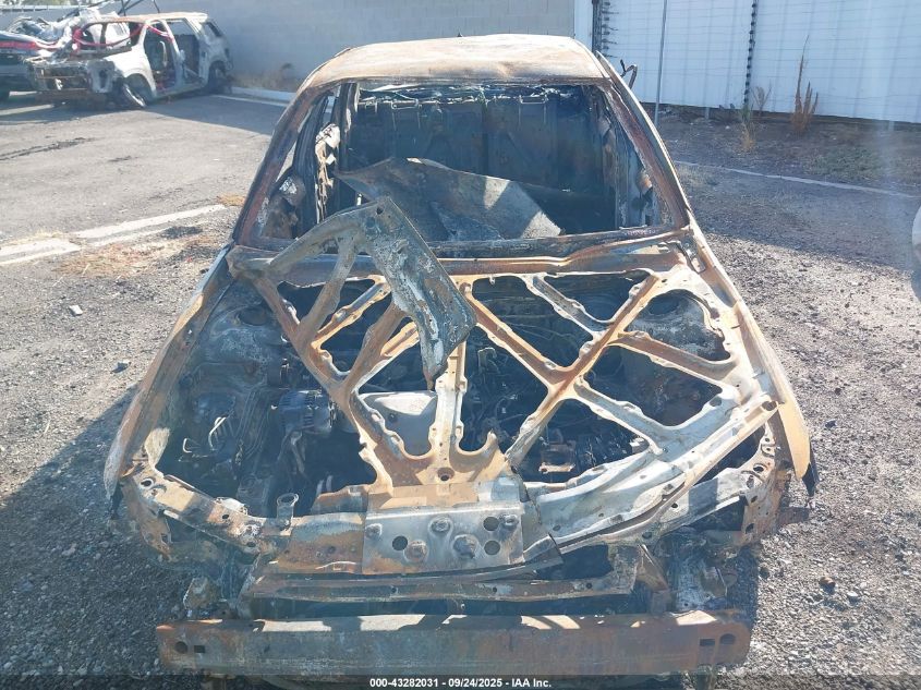 1999 Toyota Camry Le VIN: JT2BG22K5X0267698 Lot: 43282031