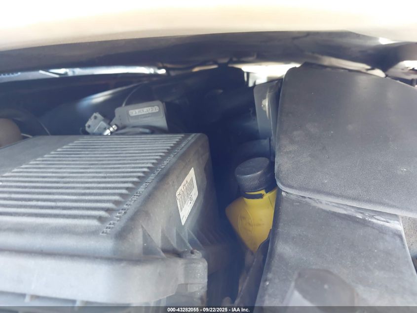 2001 Chevrolet Suburban 1500 Lt VIN: 3GNEC16T31G204459 Lot: 43282055