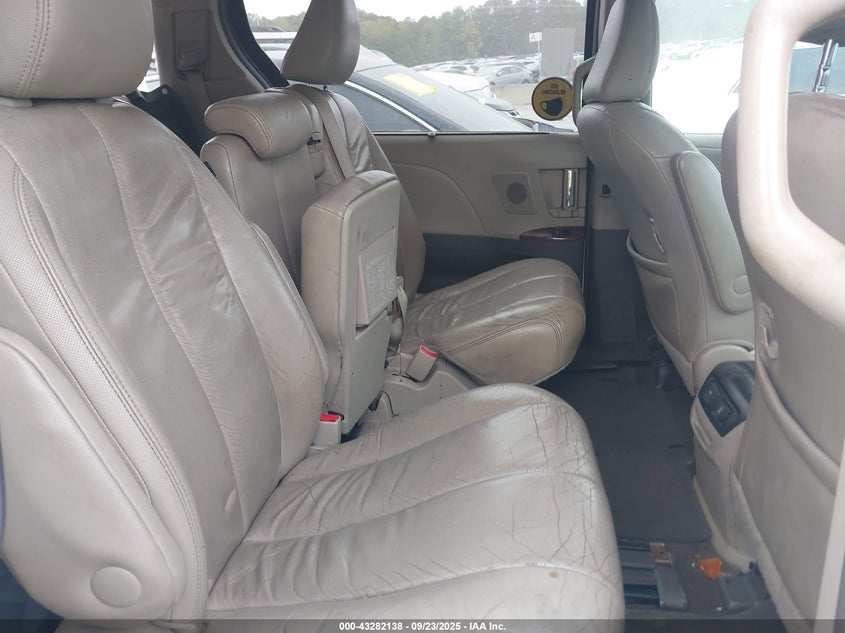 2014 Toyota Sienna Xle V6 8 Passenger VIN: 5TDYK3DC7ES446430 Lot: 43282138