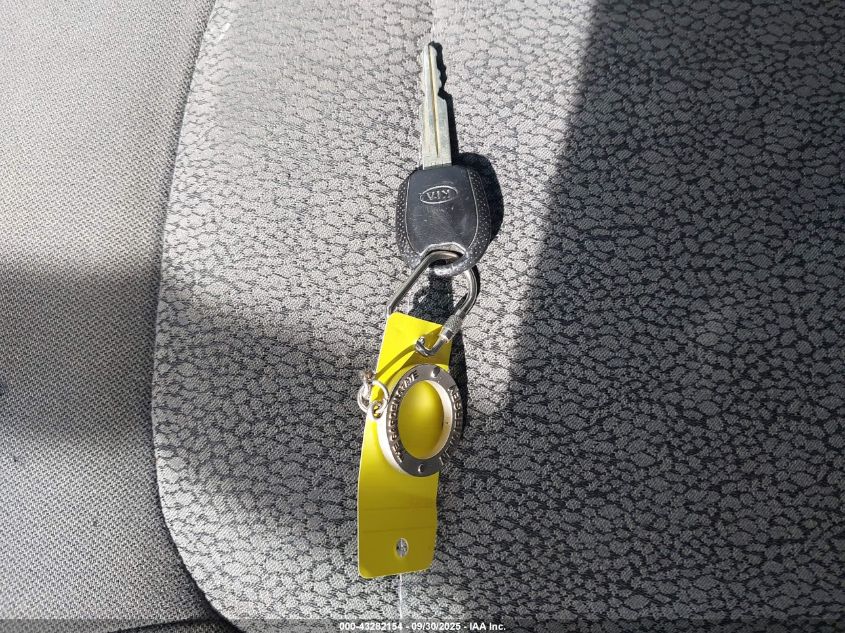 2006 Kia Spectra Ex/Lx/Sx VIN: KNAFE121665352533 Lot: 43282154