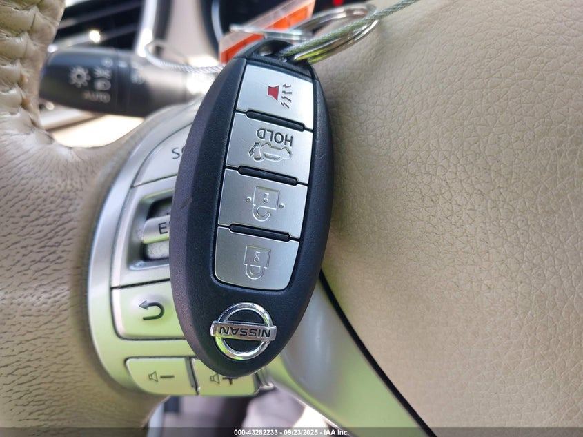 2015 NISSAN ROGUE SL - 5N1AT2MT5FC838913