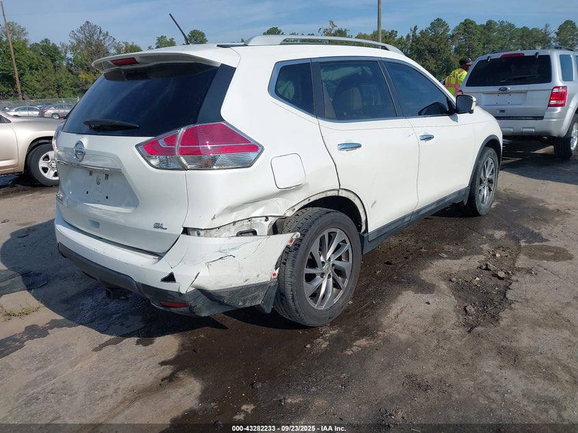 2015 NISSAN ROGUE SL - 5N1AT2MT5FC838913