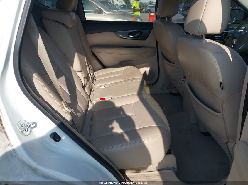 2015 NISSAN ROGUE SL - 5N1AT2MT5FC838913