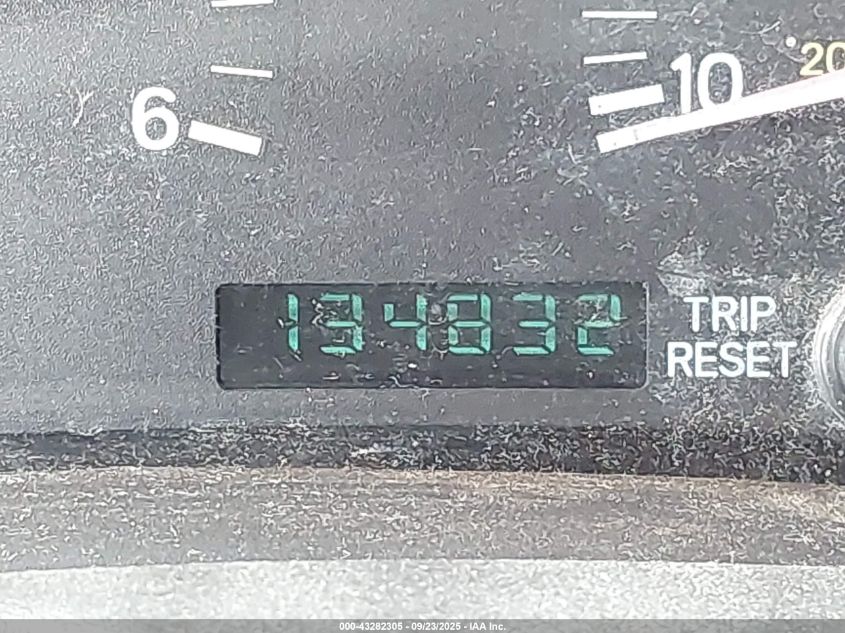 2001 Jeep Cherokee Sport VIN: 1J4FF48S01L586313 Lot: 43282305