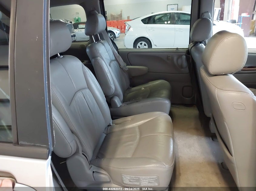 2000 Mazda Mpv Dx/Es/Lx VIN: JM3LW28G9Y0131908 Lot: 43282372