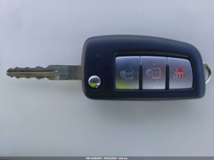 2018 Nissan Rogue S VIN: KNMAT2MT3JP543038 Lot: 43282403