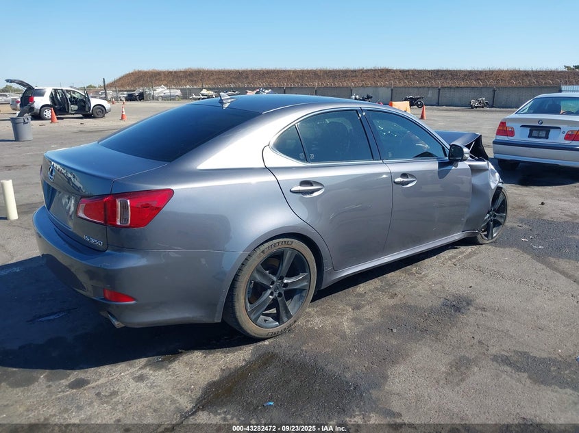 JTHBE5C2XC5030584 2012 LEXUS IS photo no. 4