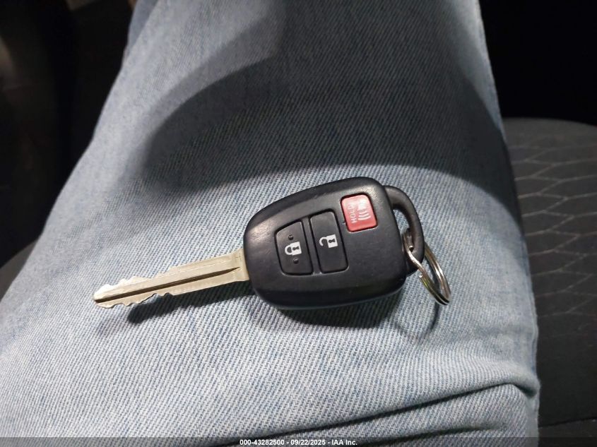 2019 Toyota Tacoma Sr5 VIN: 5TFAX5GN8KX136546 Lot: 43282500