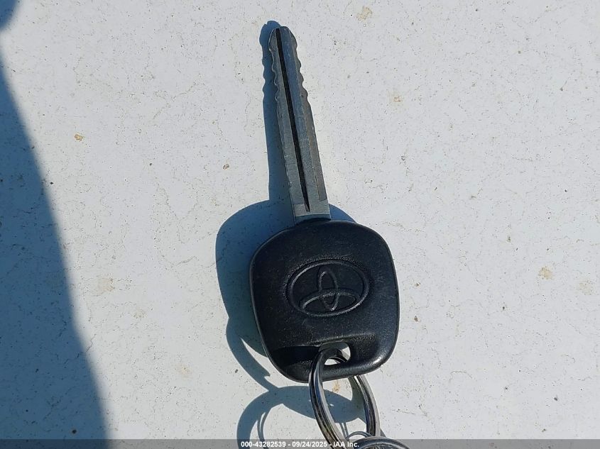 2010 Toyota Sequoia Platinum 5.7L V8 VIN: 5TDDW5G18AS028476 Lot: 43282539