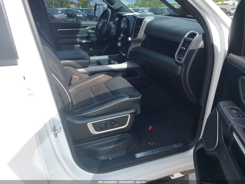 2020 RAM 1500 LARAMIE  4X4 6'4 BOX - 1C6SRFRT6LN394858