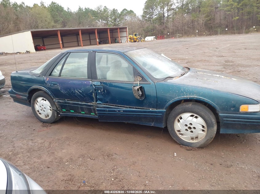 1997 Oldsmobile Cutlass Supreme Series I VIN: 1G3WH52M8VF333499 Lot: 43282635