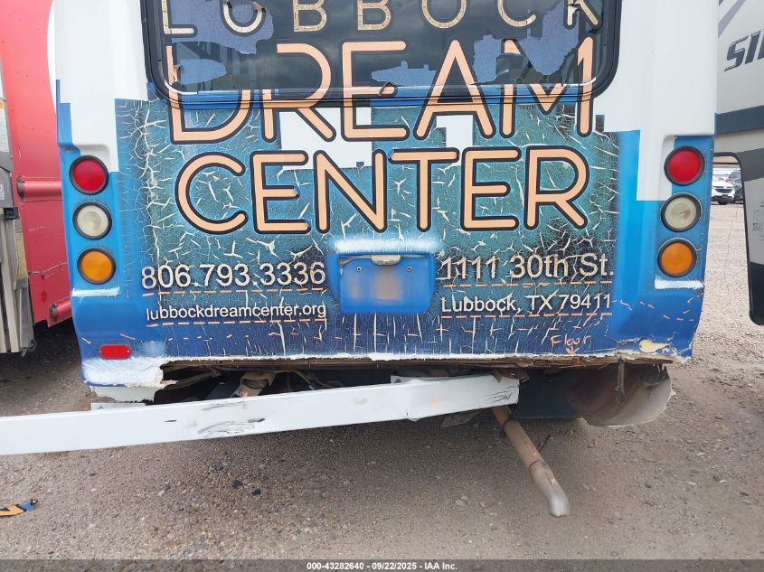 2004 Ford E-350 Cutaway Standard VIN: 1FDWE35S54HA40178 Lot: 43282640