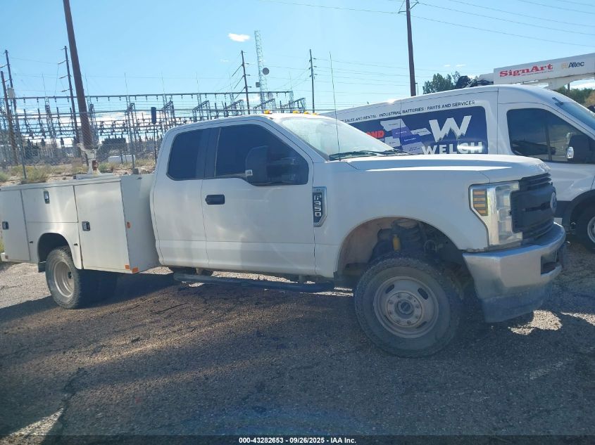 2019 Ford F-350 Chassis Xl VIN: 1FD8X3H68KED03506 Lot: 43282653