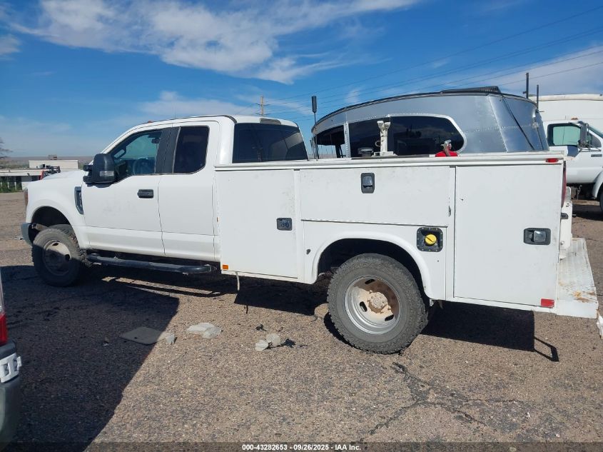 2019 Ford F-350 Chassis Xl VIN: 1FD8X3H68KED03506 Lot: 43282653