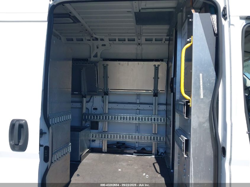 2016 Ram Promaster 2500 High Roof VIN: 3C6TRVDG3GE127986 Lot: 43282654