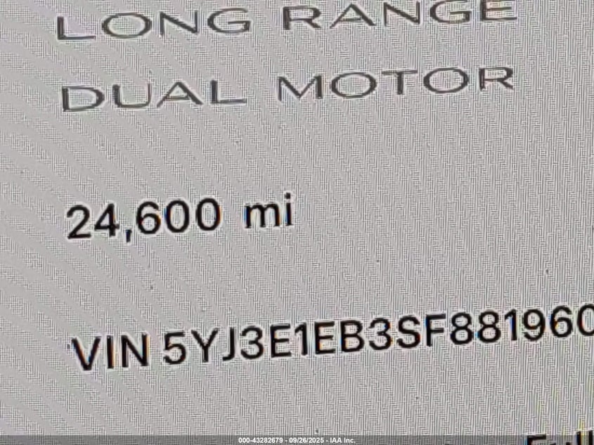 2025 Tesla Model 3 Long Range All-Wheel Drive VIN: 5YJ3E1EB3SF881960 Lot: 43282679