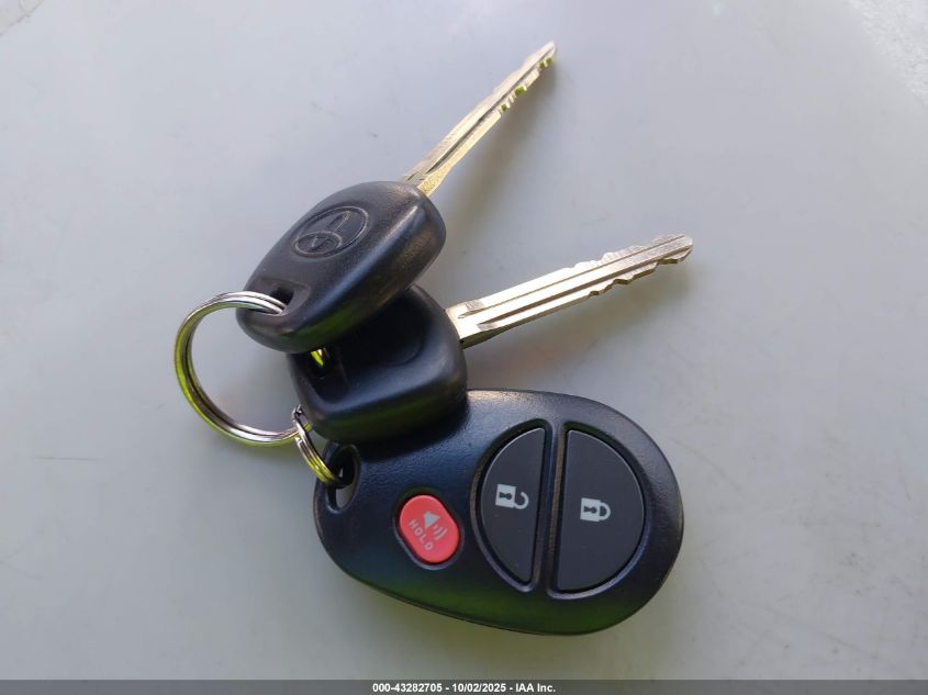 2014 Toyota Tacoma Base V6 VIN: 3TMLU4ENXEM158217 Lot: 43282705