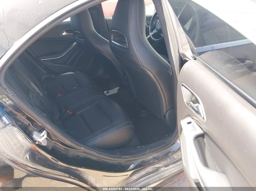 2018 MERCEDES-BENZ CLA 250 - WDDSJ4EB2JN551158