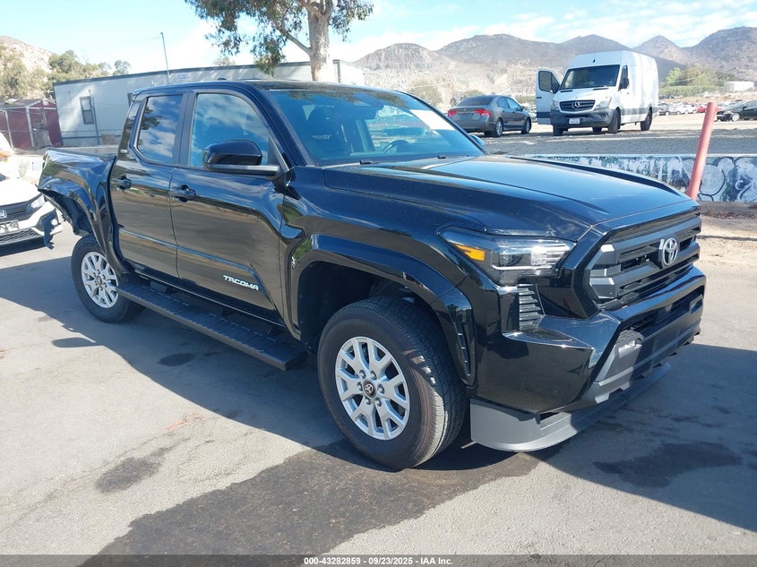 TOYOTA TACOMA SR5 4WD