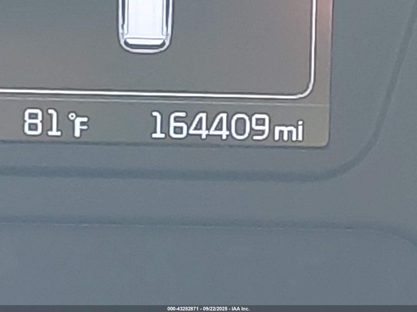 2016 Kia Sorento 3.3L Lx VIN: 5XYPG4A5XGG037458 Lot: 43282871