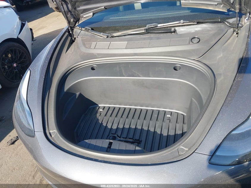 2023 Tesla Model 3 Rear-Wheel Drive VIN: 5YJ3E1EAXPF687487 Lot: 43282953