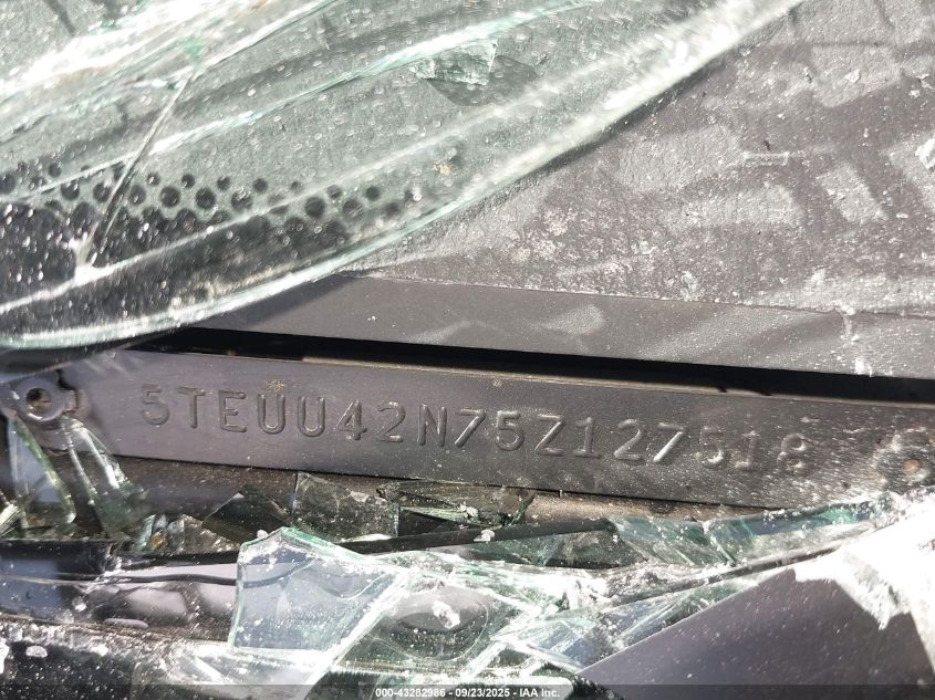 2005 Toyota Tacoma Base V6 VIN: 5TEUU42N75Z127518 Lot: 43282986