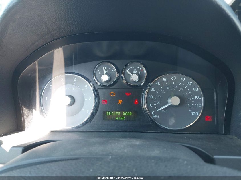 2007 Mercury Milan V6 Premier VIN: 3MEHM02137R635266 Lot: 43283017