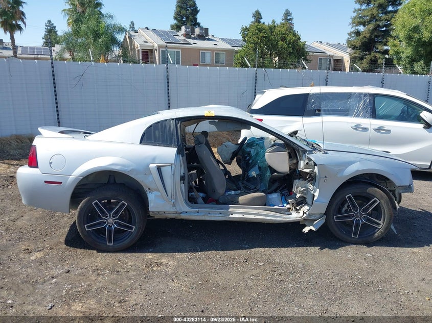 2000 Ford Mustang VIN: 1FAFP4048YF201093 Lot: 43283114