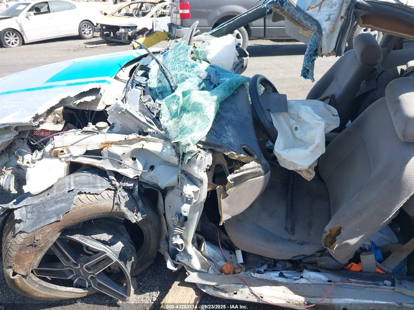 2000 Ford Mustang VIN: 1FAFP4048YF201093 Lot: 43283114