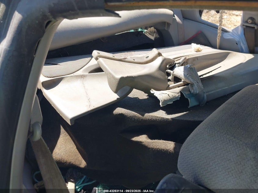 2000 Ford Mustang VIN: 1FAFP4048YF201093 Lot: 43283114