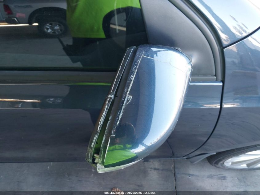 2013 Volkswagen Golf 2.0L Tdi 4-Door VIN: WVWDM7AJ7DW109001 Lot: 43283135