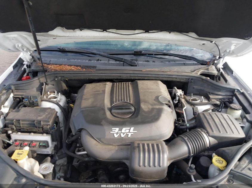 2013 Jeep Grand Cherokee Laredo VIN: 1C4RJEAG4DC648572 Lot: 43283173