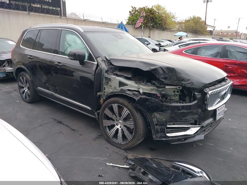 VOLVO XC90 T8 ULTRA 7-SEATER