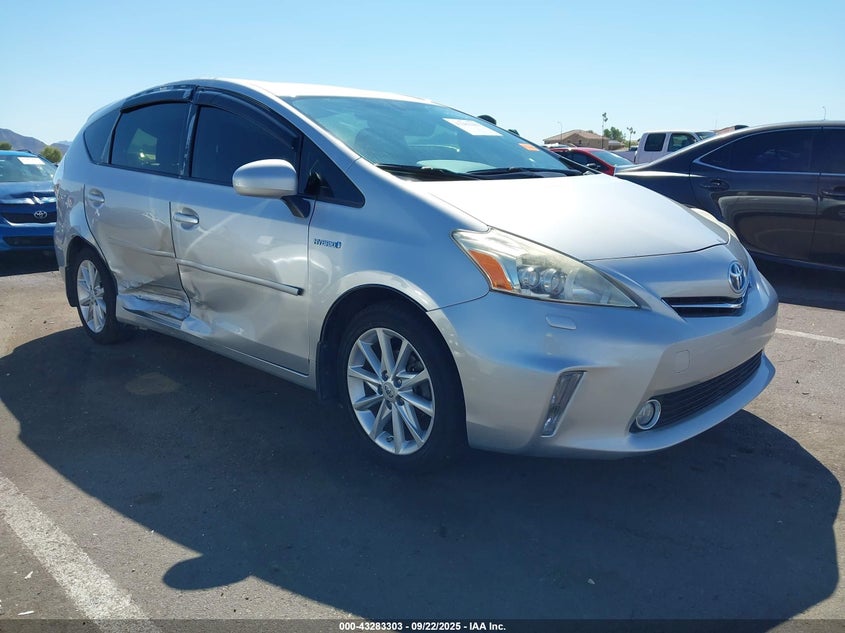 TOYOTA PRIUS V FIVE