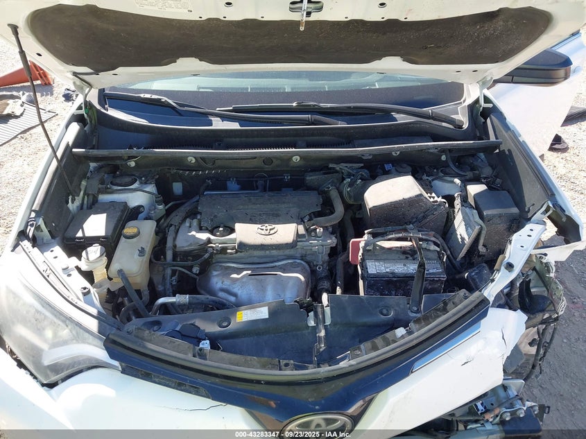 2018 TOYOTA RAV4 LE - 2T3BFREV0JW736708