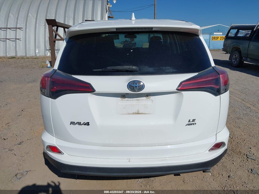 2018 TOYOTA RAV4 LE - 2T3BFREV0JW736708