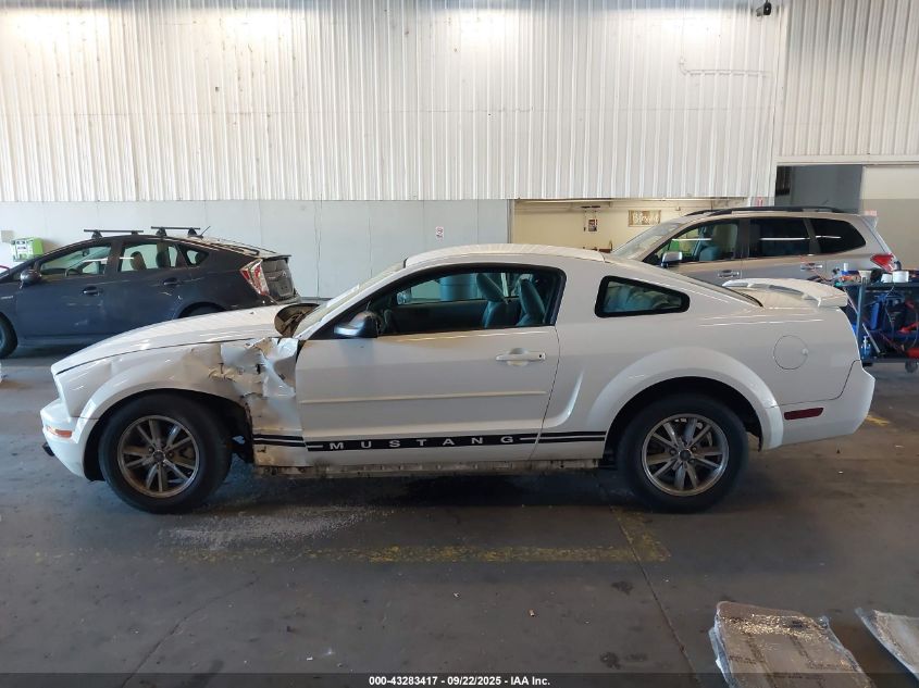 2005 Ford Mustang V6 Deluxe/V6 Premium VIN: 1ZVFT80N455155881 Lot: 43283417